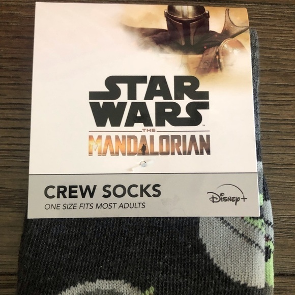 Star Wars: The Mandalorian: Crew Socks - Picture 3 of 4
